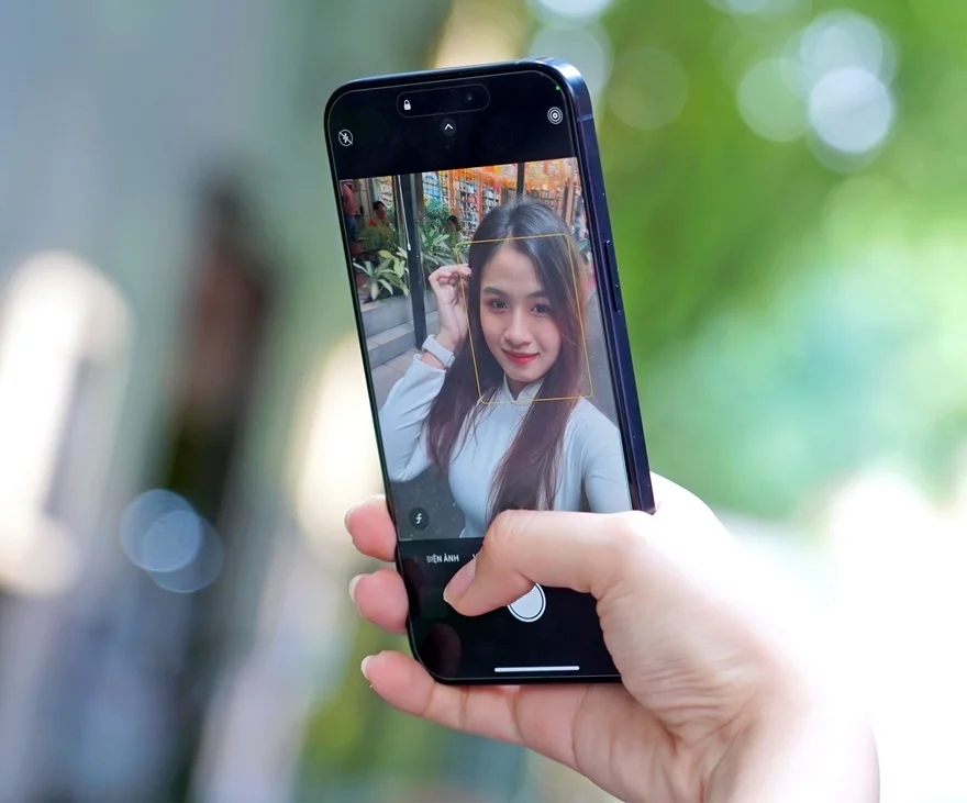 Đánh giá iPhone 15 Pro Max sau 1 năm sử dụng