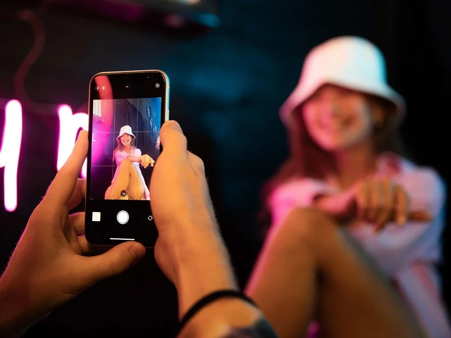 Mẹo chụp ảnh 4×6 bằng điện thoại đẹp