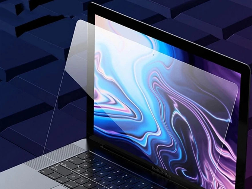 Có nên dán màn hình laptop, MacBook hay không?