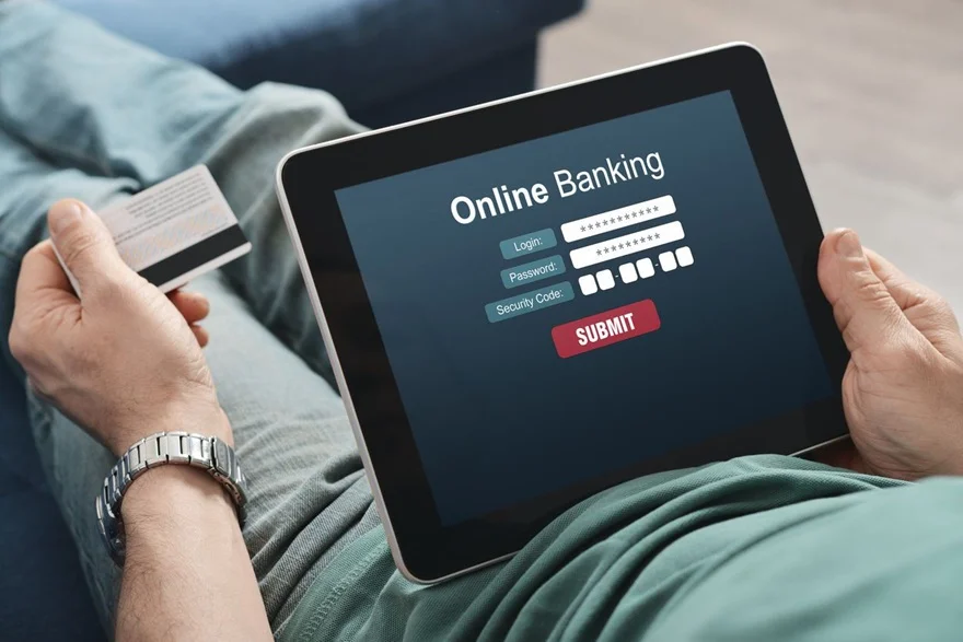 Làm gì để tránh mất tiền oan khi sử dụng Internet Banking