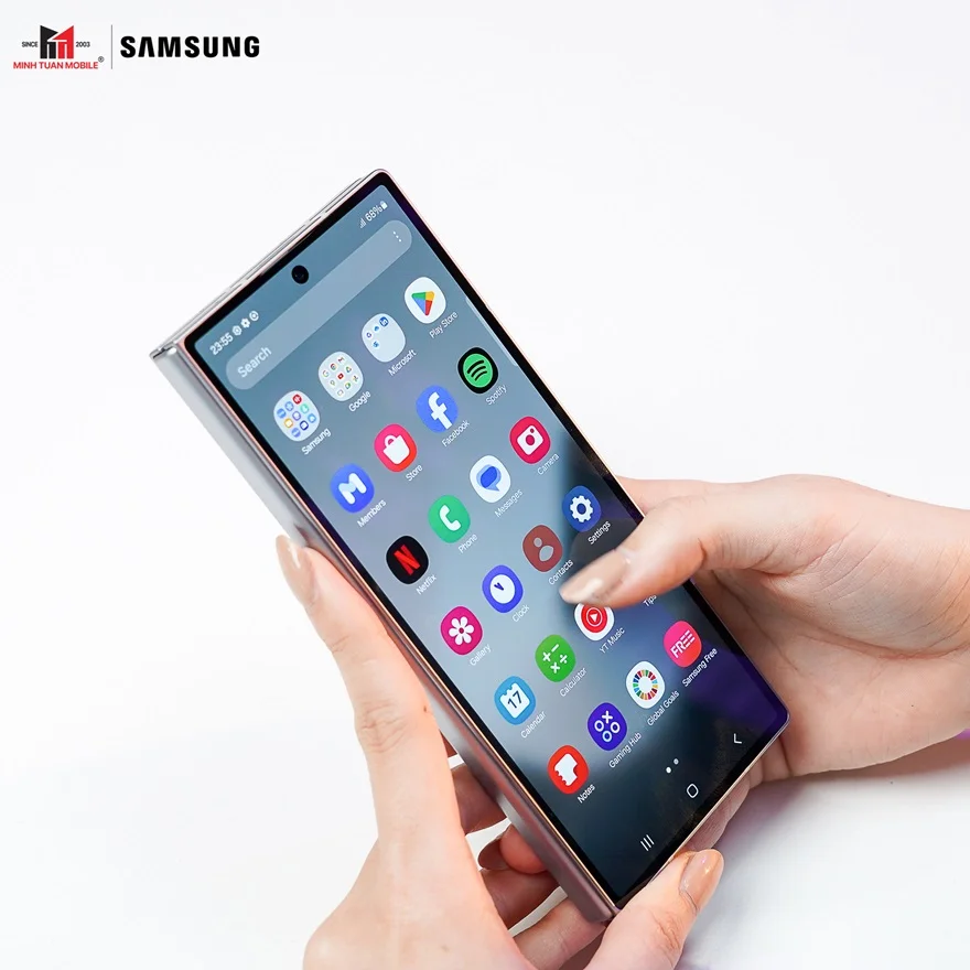 7 tính năng quan trọng cần xem xét khi mua điện thoại gập