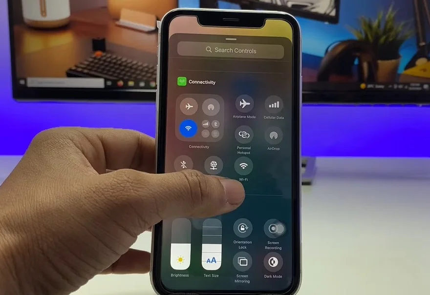 Đánh giá chi tiết iOS 18.1 trên iPhone XR