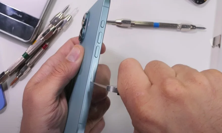 iPhone 16 chinh phục thử thách độ bền khắc nghiệt