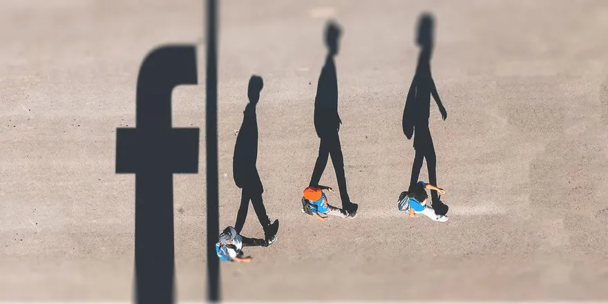 Facebook Shadow Profile là gì