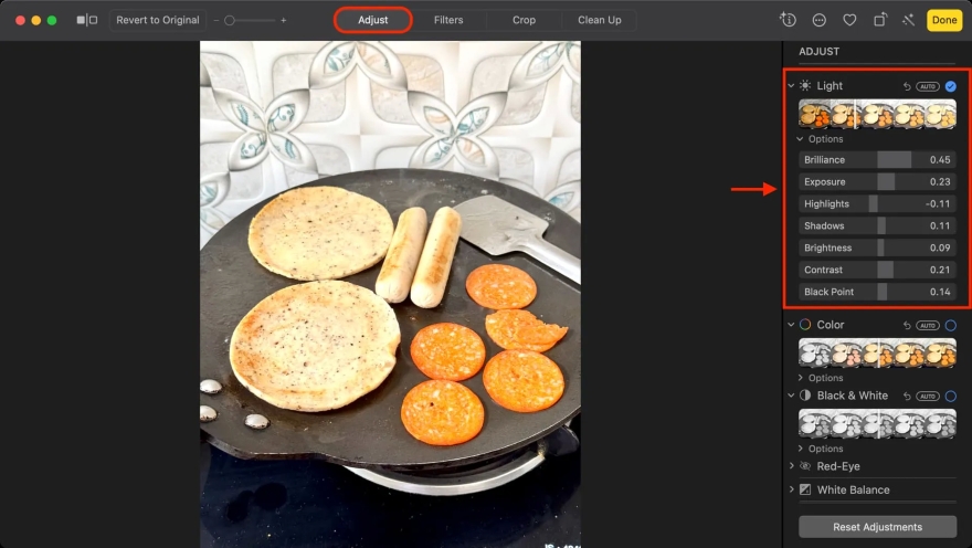 Cách chỉnh sửa ảnh thiếu sáng trên iPhone, iPad, và Mac