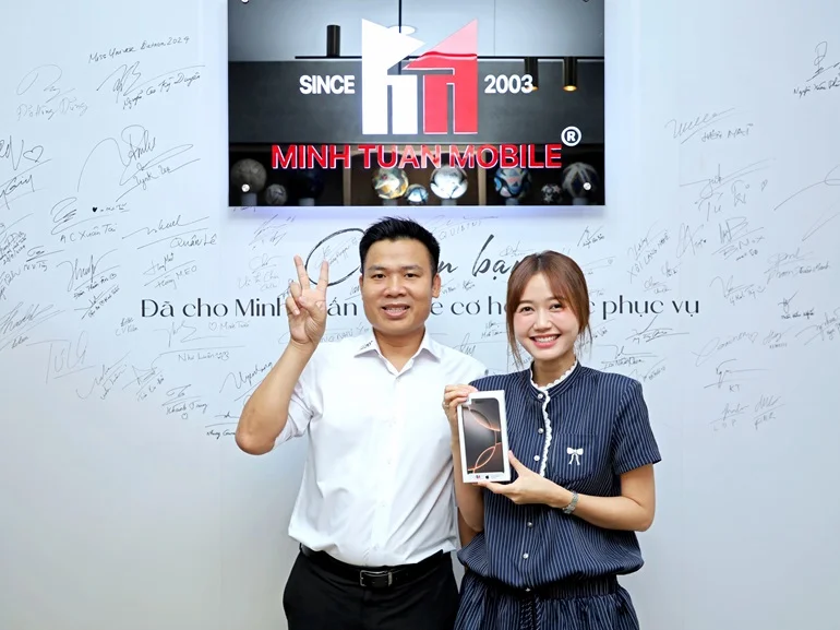 Diễn viên Nhung Gumiho mua iPhone 16 Pro Max - 512GB - màu Desert tại Minh Tuấn Mobile