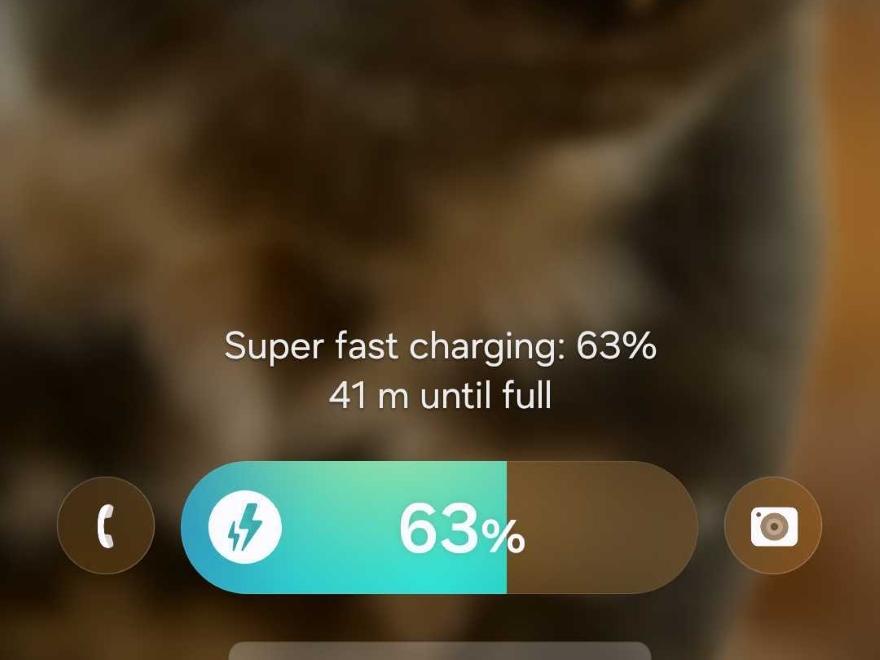 Cận cảnh về tính năng Now Bar tuyệt đẹp trên One UI 7