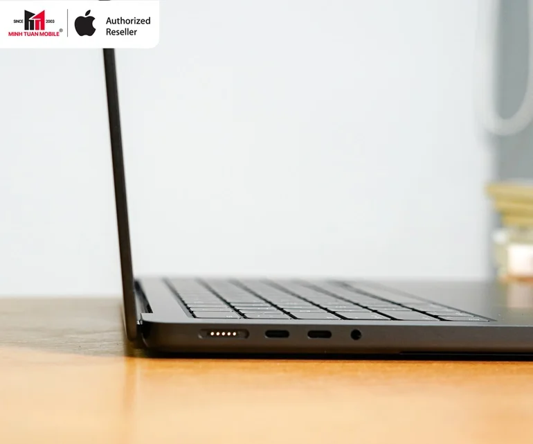 MacBook Pro M4의 상세한 평가 : 가치가 있습니다 