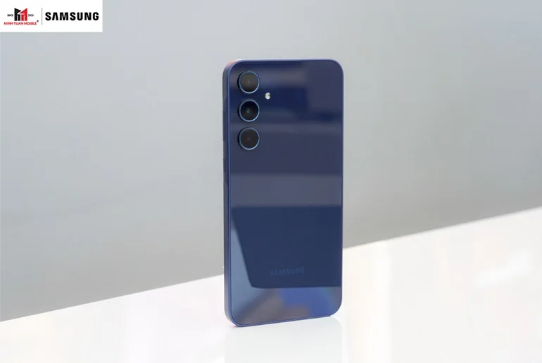 6 điện thoại Samsung được đánh giá cao nhất đầu năm 2025