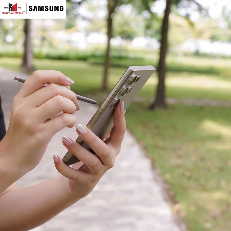 Đánh giá Samsung Galaxy S24 Ultra sau 1 năm sử dụng