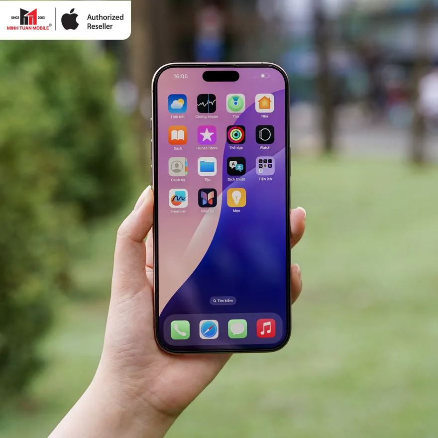 Apple chặn iPhone hạ cấp về 'thảm họa' iOS 18.2