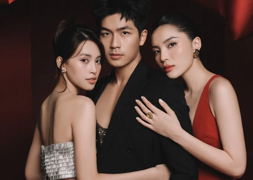 Bộ Tứ Báo Thủ: Nội dung và lịch chiếu