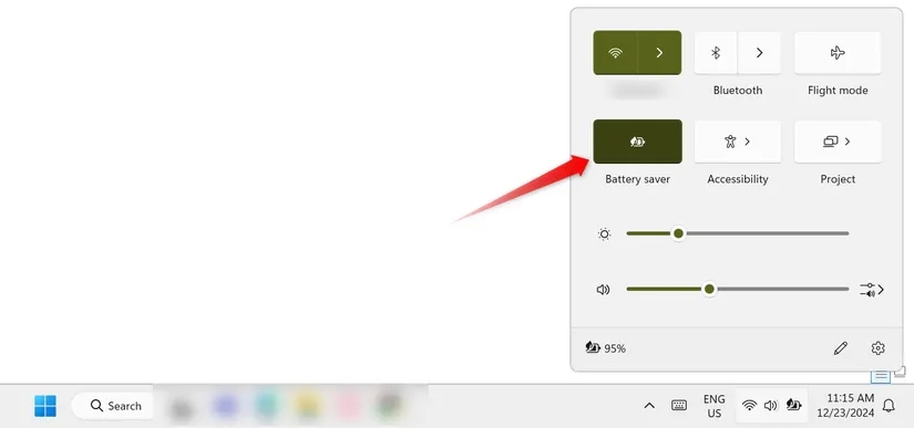 8 cách để tăng tốc độ sạc trên laptop