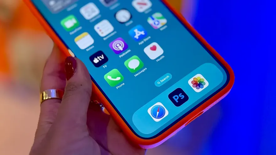 Photoshop đã chính thức có mặt trên iPhone