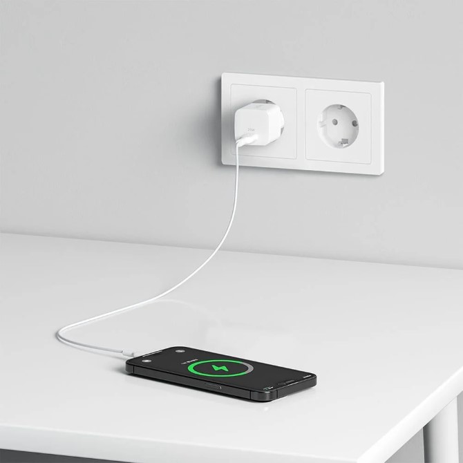 Cốc sạc nhanh Belkin 25W Type-C PD Wall Charger (chấu tròn)