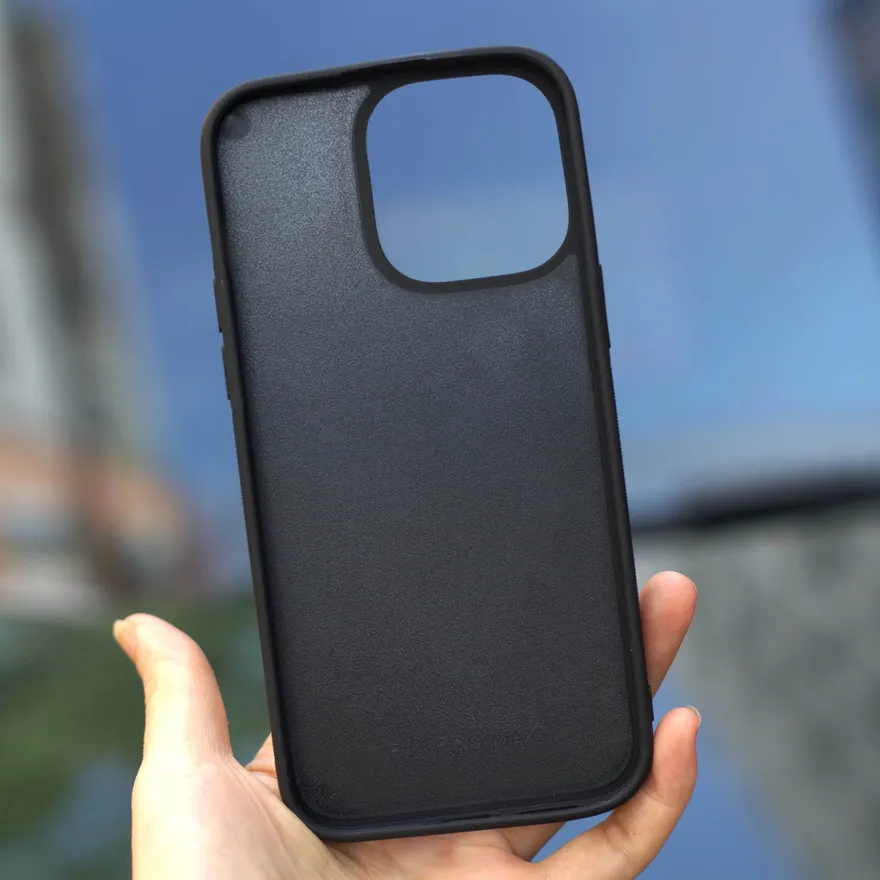 Ốp lưng điện thoại có ảnh hưởng đến sóng Wi-Fi không?