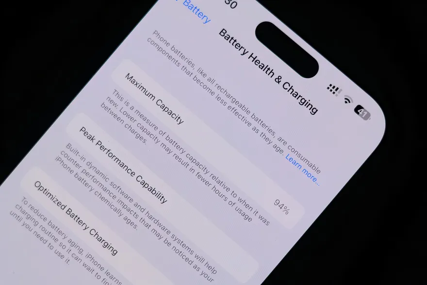 Cách sửa lỗi hao pin và nóng máy trên iOS 18.3.2