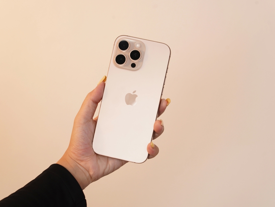 ưu đãi giảm 700k khi mua iphone 16 pro max