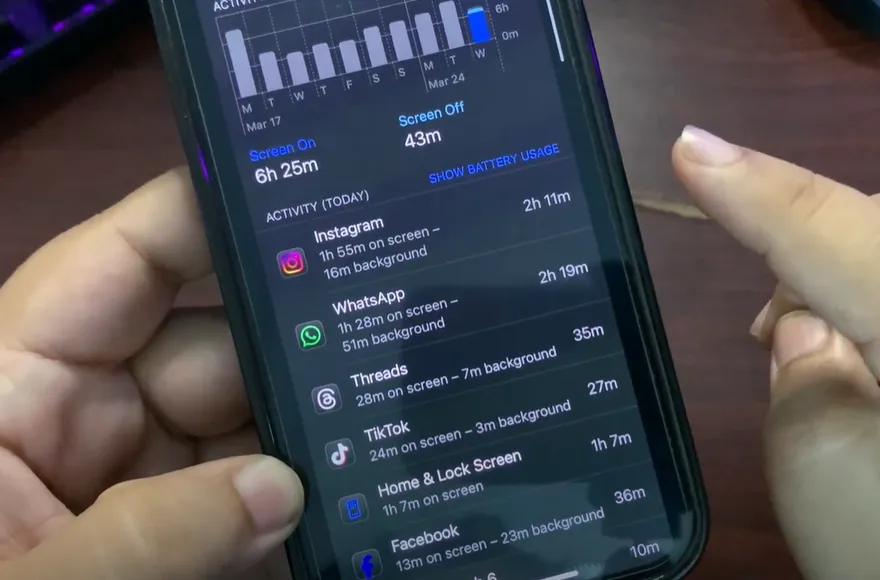 Đánh giá hiệu năng và pin iOS 18.4 RC sau 3 ngày