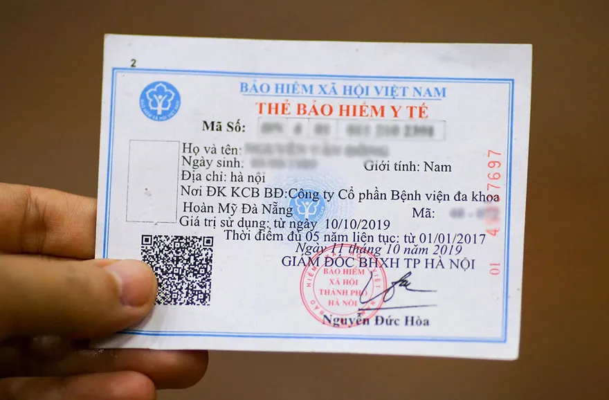 Từ 1/6, thẻ BHYT giấy hết hiệu lực: Cần làm gì ?