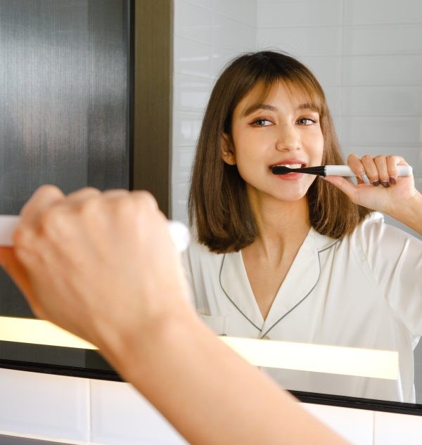 Bàn chải điện Mipow i4 Ultra Slim Travel Case & Ceramic Holde CI900S-J-VER2