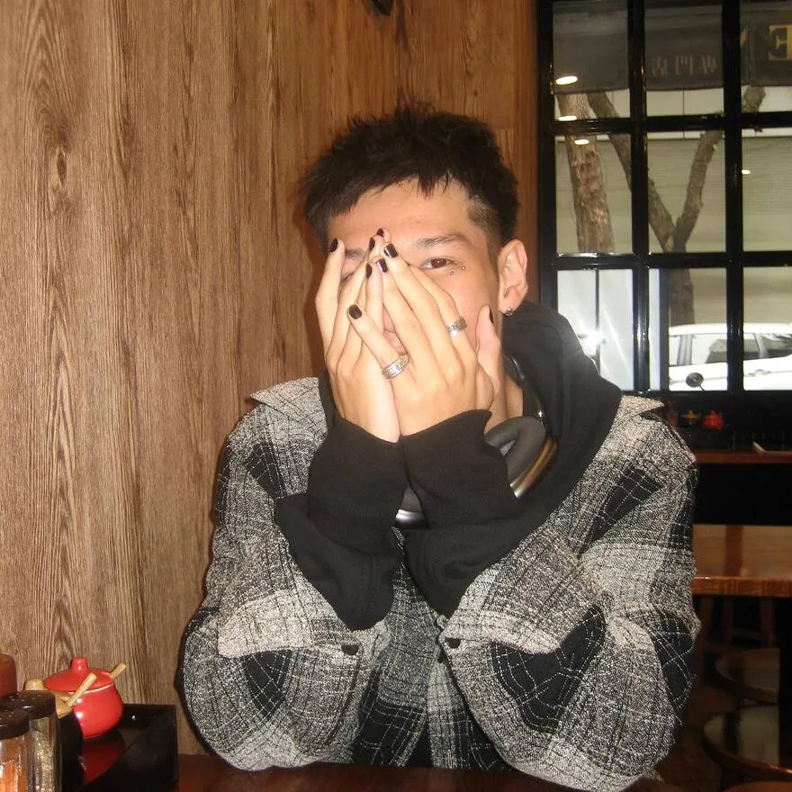 Lời bài hát Tháp Drill Tự Do - MCK