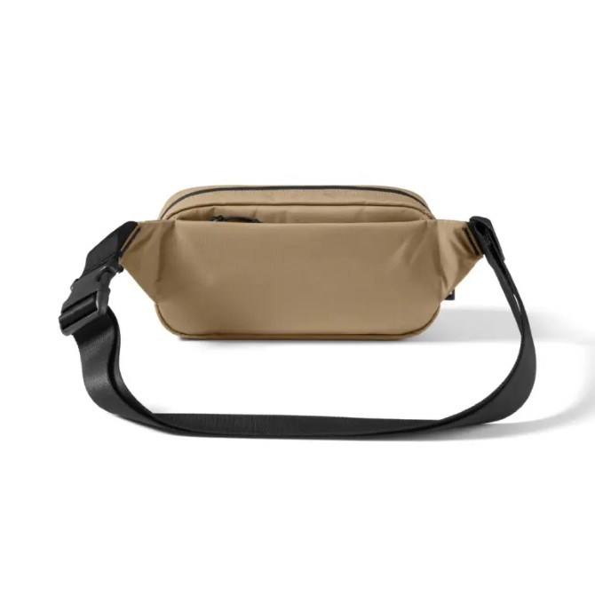 Túi đeo chéo Fashion Tomtoc Aviator-T33 Chest Bag 2.5L