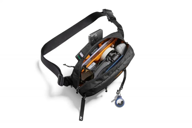 Túi đeo chéo Fashion Tomtoc Aviator-T33 Chest Bag 3.5L