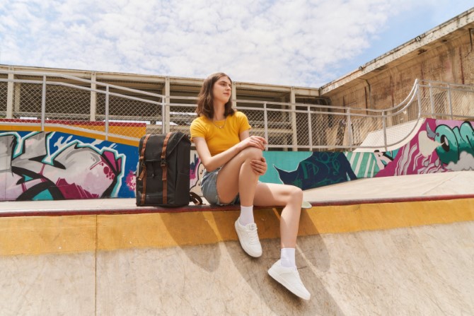 Balo MacBook 16 inch Tomtoc Vintpack