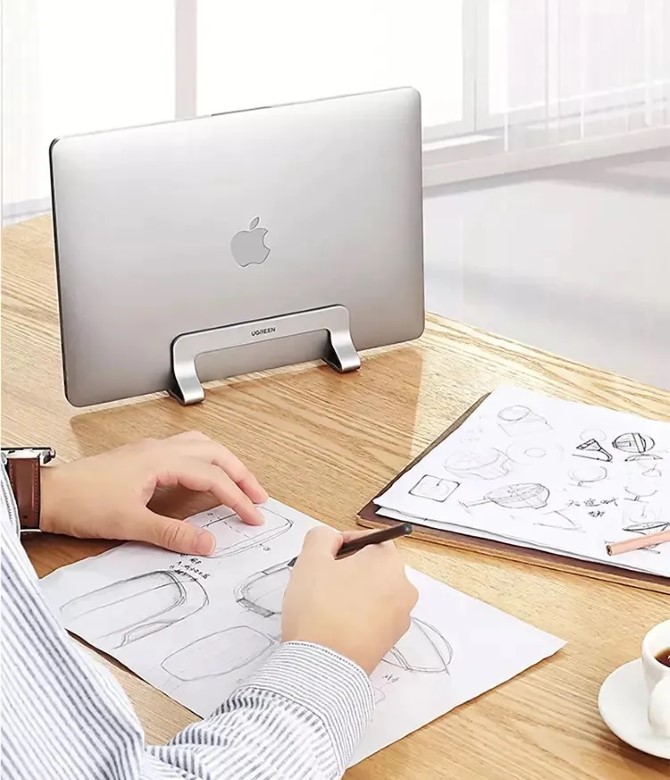 Đế đỡ để máy tính xách tay dọc Ugreen LP258 hợp kim nhôm