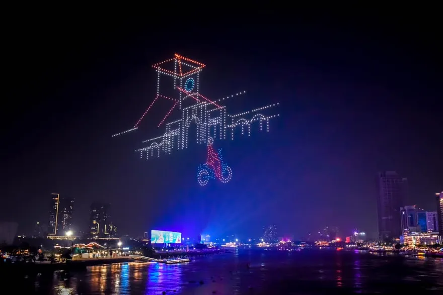 Lịch xem 3D Mapping và pháo hoa mừng 30/4 tại TP.HCM