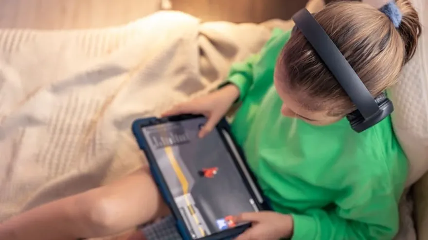 Roblox ra tính năng kiểm soát game thủ dưới 13 tuổi