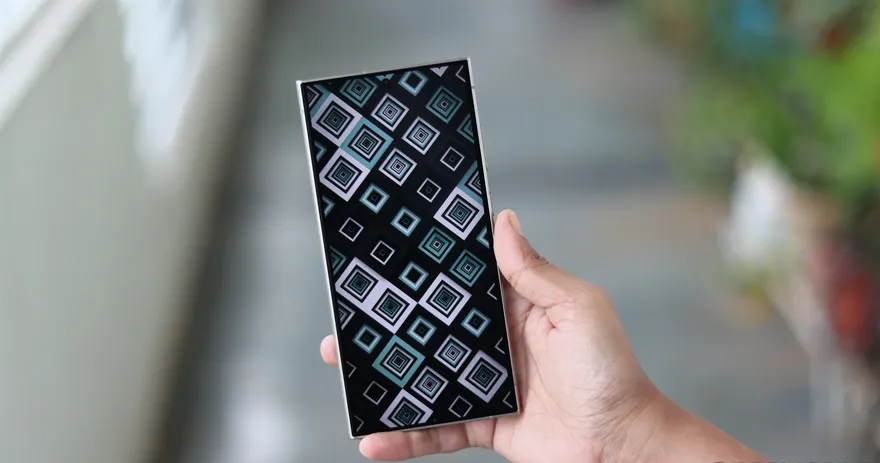 Điện thoại Samsung tự khởi động lại nếu bị khóa 3 ngày