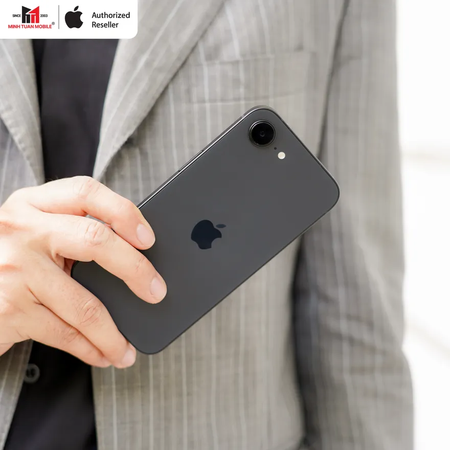 So sánh iPhone 14 và iPhone 16e: Có nên nâng cấp?