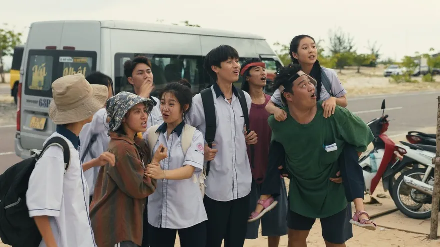 Giải thích kết phim Lật Mặt 8: Vòng Tay Nắng