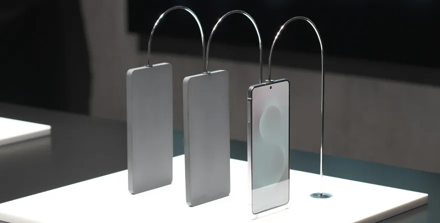 Rò rỉ hình ảnh chính thức của Galaxy S25 Edge