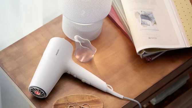 Máy sấy tóc Philips BHD500/00