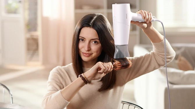 Máy sấy tóc Philips BHD500/00