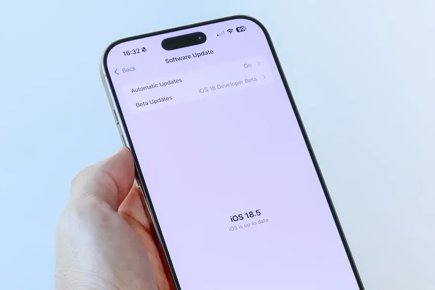 Những iPhone nào nên cập nhật iOS 18.5?