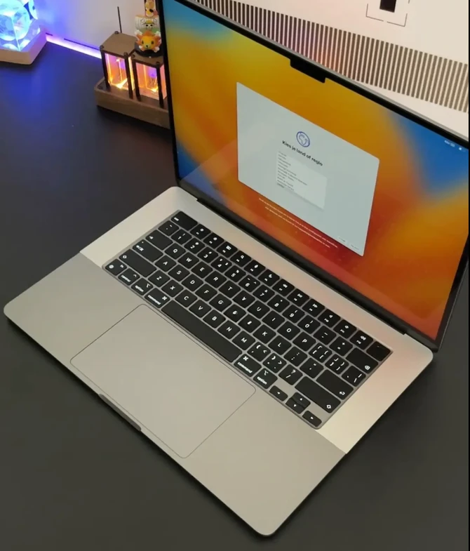 Bộ dán MacBook Air 15 inch M2/M3/M4 JRC 5 in 1