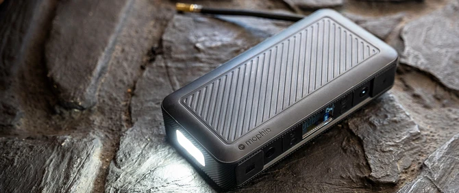 Bộ sạc kích bình Mophie GO Rugged AIR 55.5Wh/1200Amps