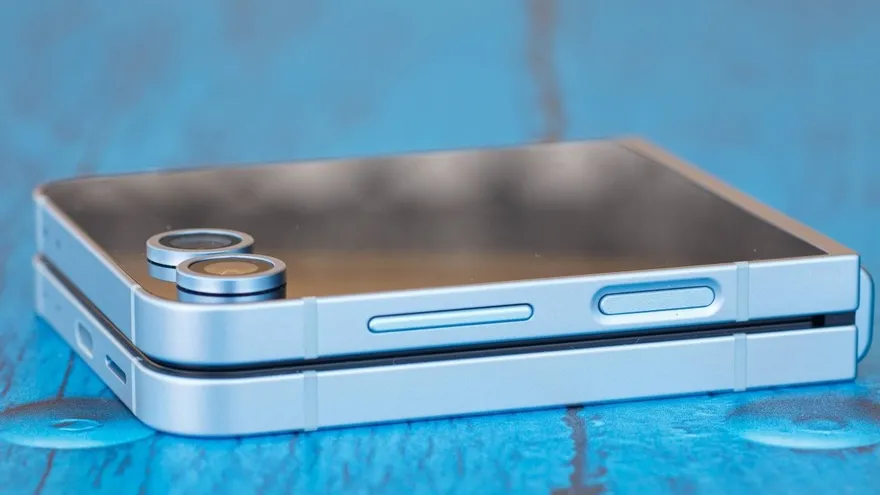 Galaxy Z Flip7 FE có thể ra mắt cùng Galaxy Z Fold7 và Galaxy Z Flip7