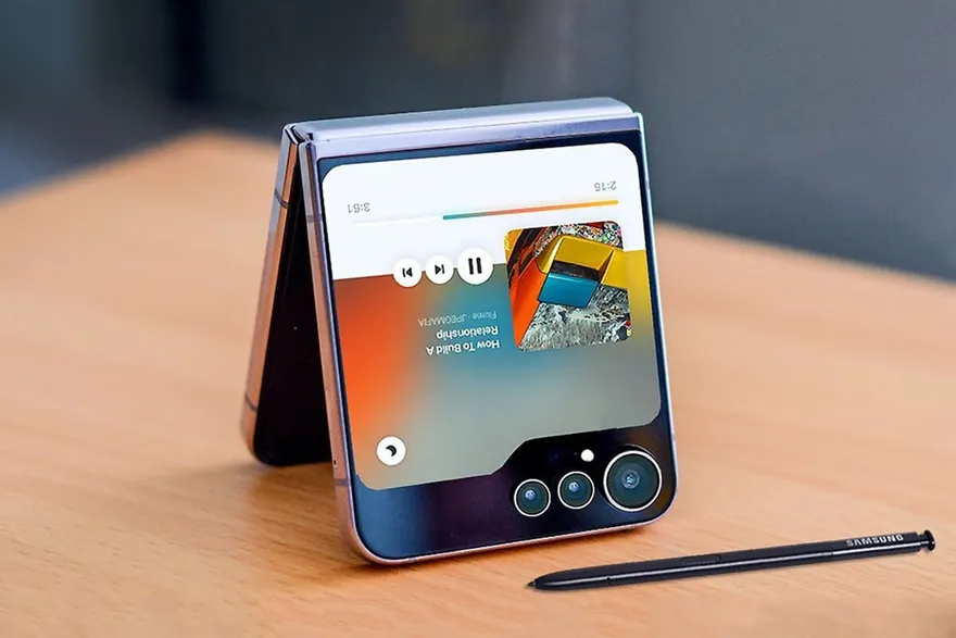 Galaxy Z Flip7 FE: Có khối lượng siêu nhẹ