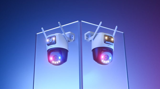 Camera wifi ngoài trời 2 ống kính siêu nhạy sáng IPC-S7XFP-8U0WED (Cruiser Dual 2 Pro 8MP)