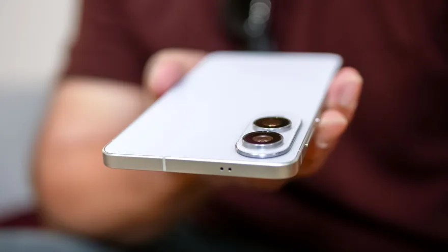 One UI 8 Beta: Chiếc Galaxy S25 nào sẽ được hỗ trợ?