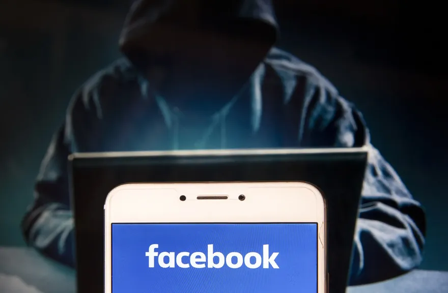 Cảnh báo chiêu trò hack Facebook cực tinh