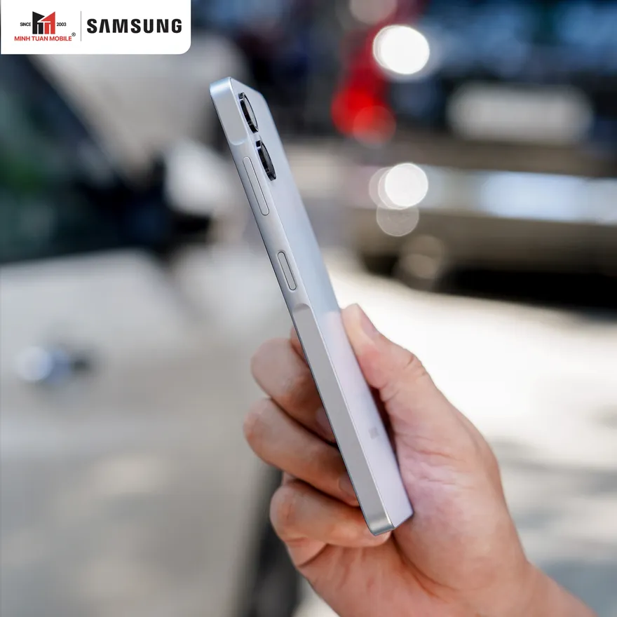 Galaxy A06 có giá hơn 2 triệu, liệu có đáng mua?