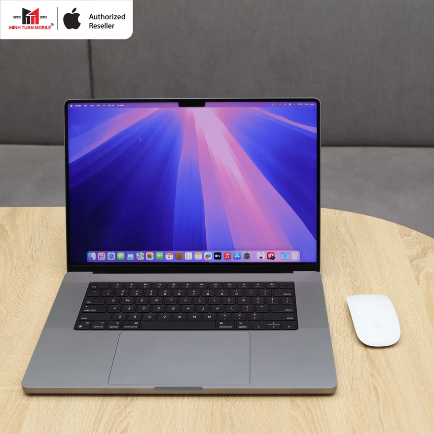 Laptop là gì, phân biệt thế nào với máy tính để bàn?