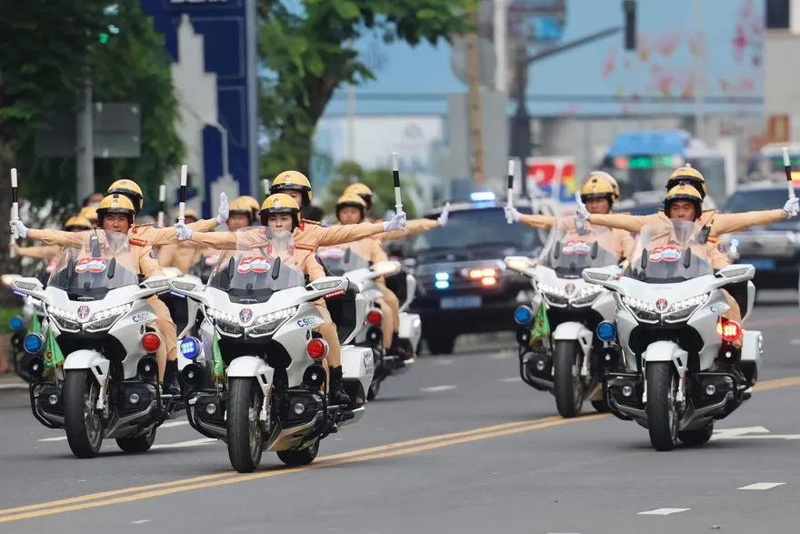 Lịch và cách nhận vé xem Vinh Quang Công An Nhân Dân Việt Nam