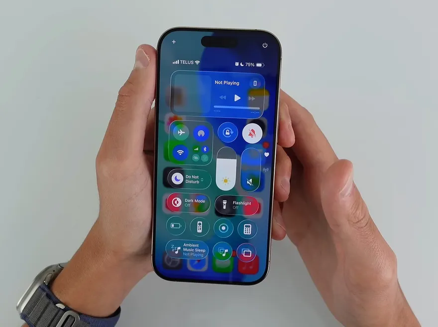 Đánh giá nhanh iOS 26 Beta 1: Đột phá trong thiết kế